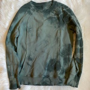 Green Tie Dye Lululemon Scuba Crew, size 6